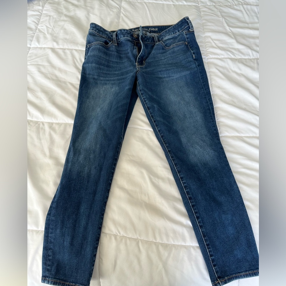 American Eagle Skinny Jeans no distressing size 14 short